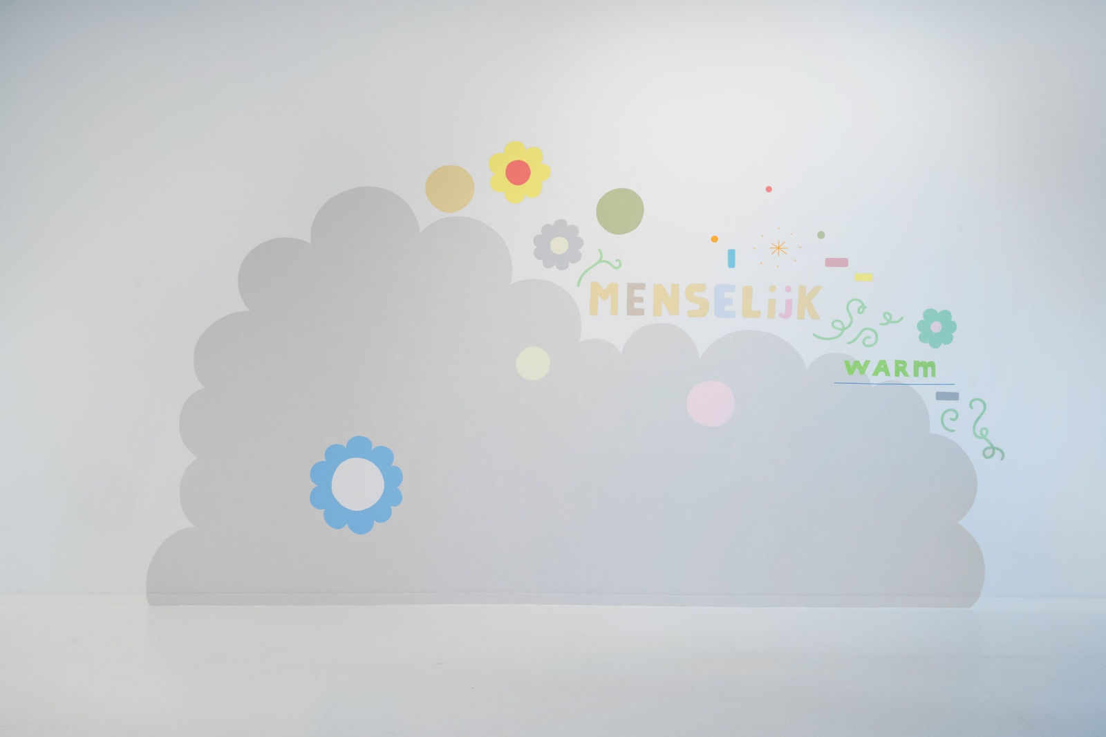 Lily van der Stokker, Menselijk Warm, 1993