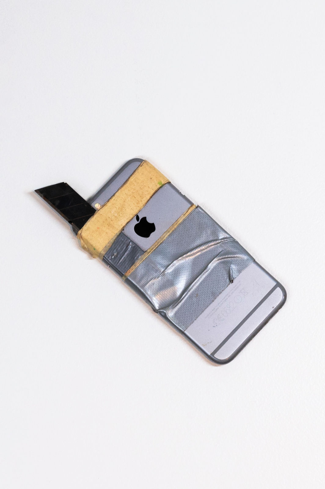 Beni Bischof, Vincent's Iphone, 2023