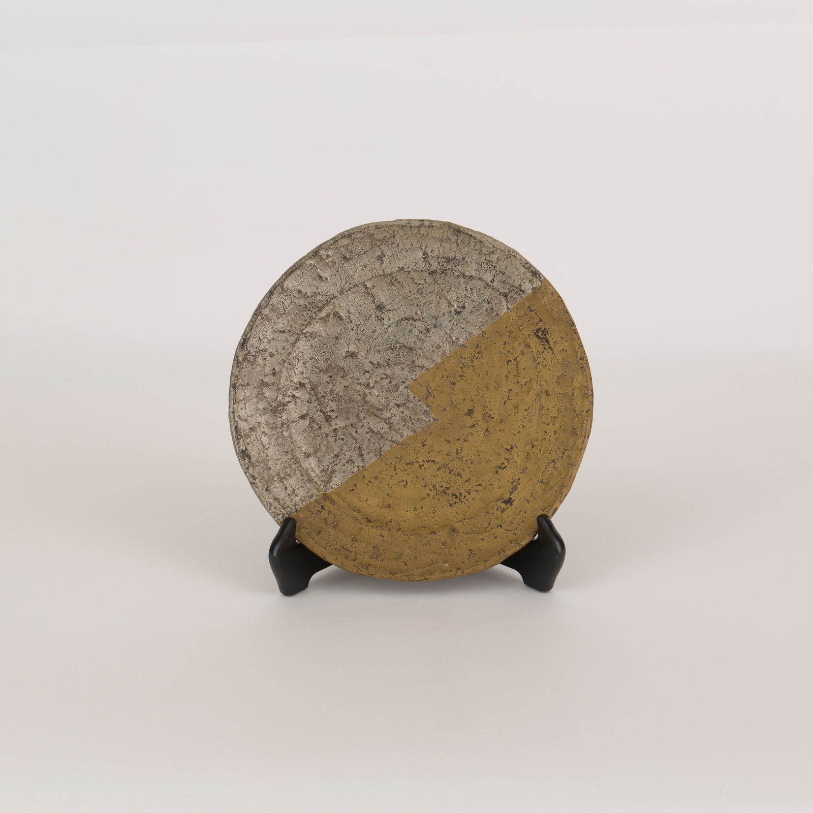 Lacquerd separated Large Negoro Plate ｜塗分根来大皿, 2023