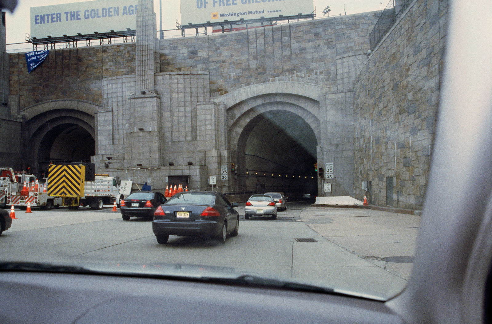 Shi Jin-Hua, Lincoln Tunnel, 2004