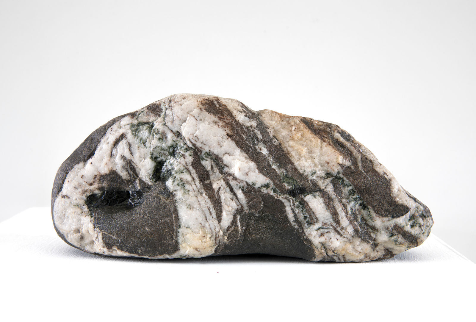 Shi Jin-Hua, My Father's Rock #2, 2020