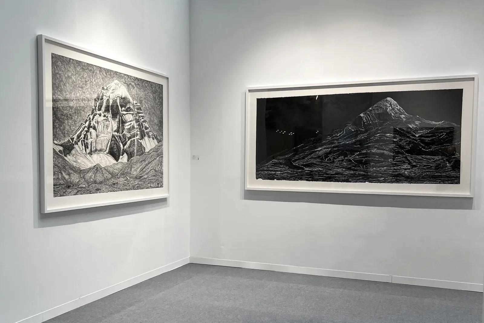 Shi Jin-Hua, Pen Walking #183: The Tranquil Peak and Serene Ridges, 2022