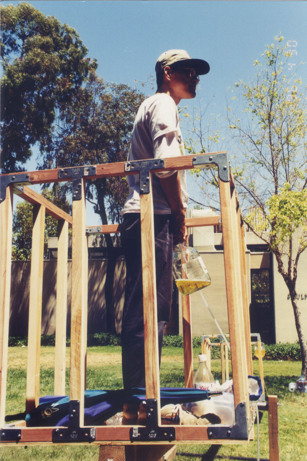 Shi Jin-Hua, Scale, 1996