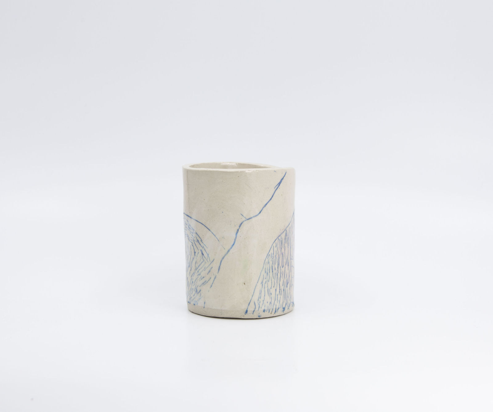 Anna John, Cup (windy dot com series), 2020