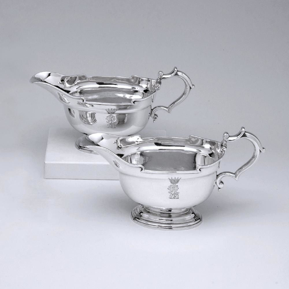 John Chartier, A Pair of George I Antique English Silver Sauce Boats, c. 1725