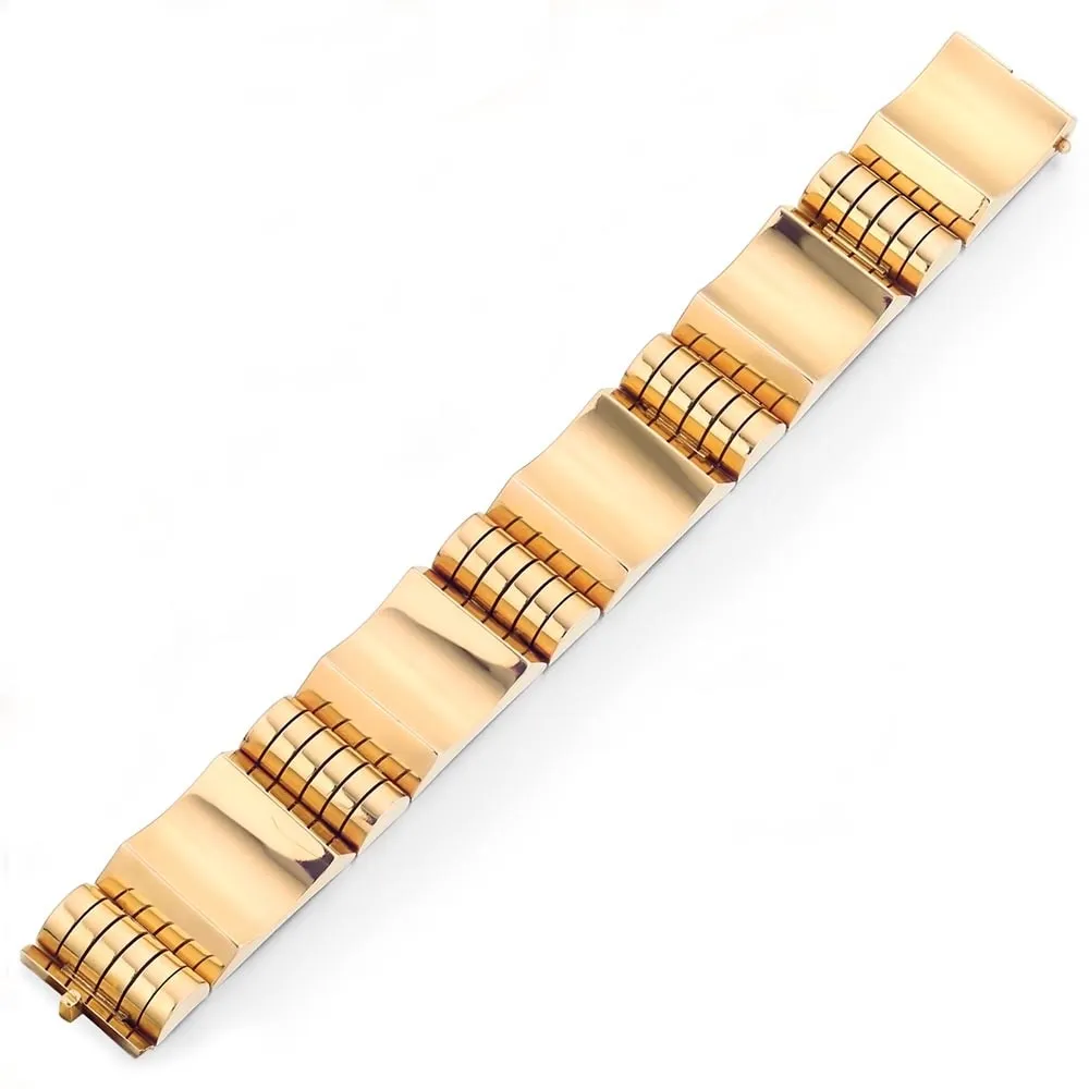 A French Retro 18K Gold Bracelet, c. 1945