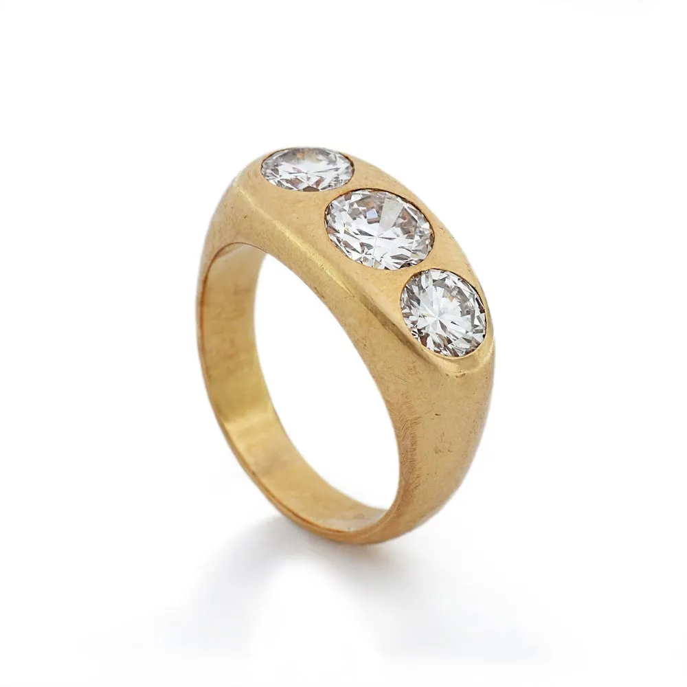 An Edwardian Gypsy Style Diamond Ring, c. 1910