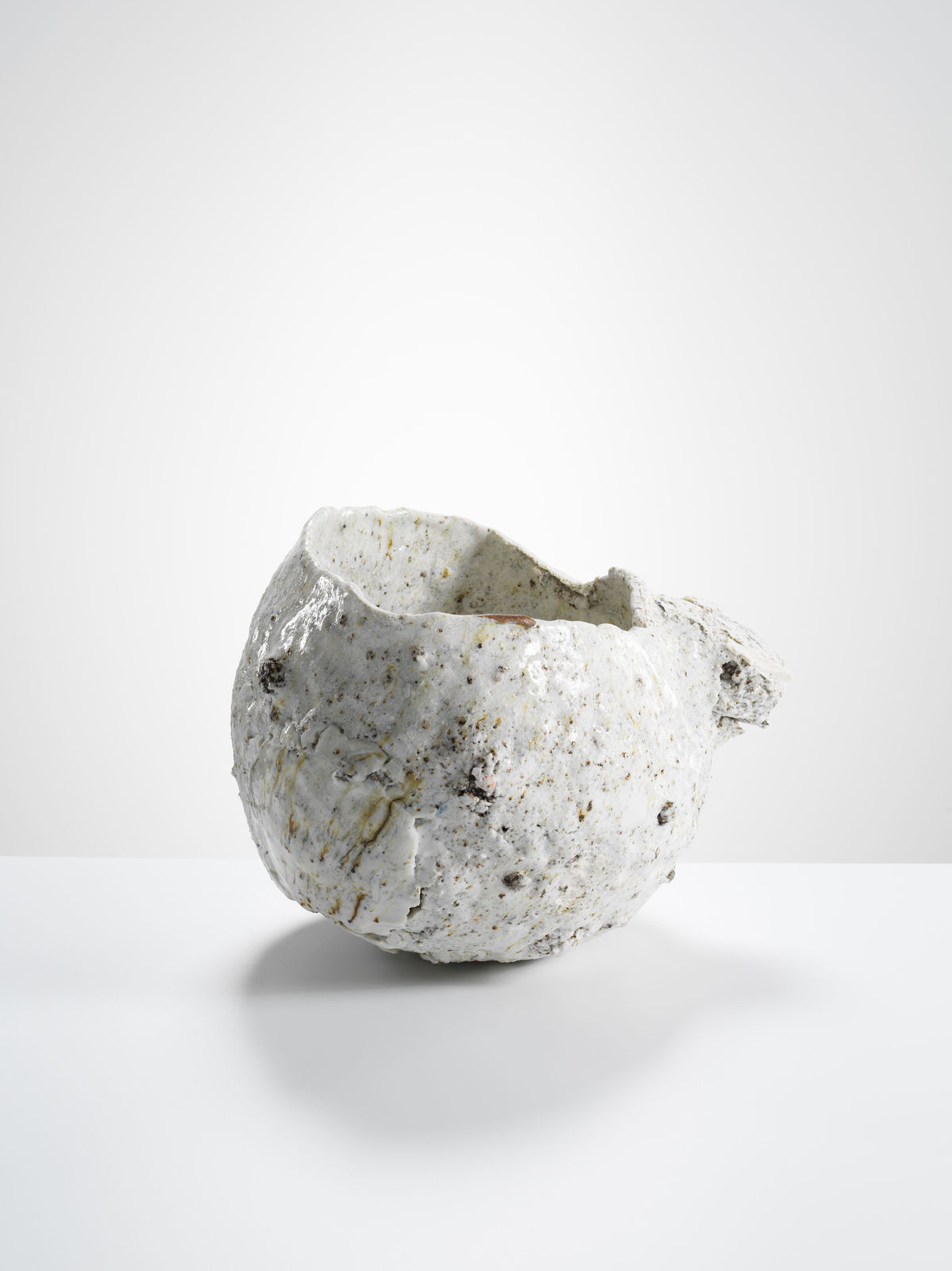 Aneta Regel, Raining stone (medium white), 2023
