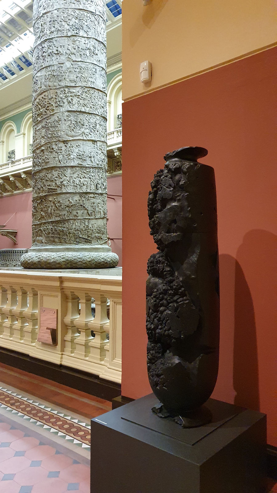 Eleanor Lakelin, Echoes of Amphora I/20, 2020