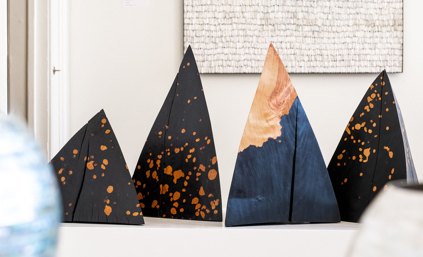 Park Hong-Gu, Nameoji (second from right), 2018