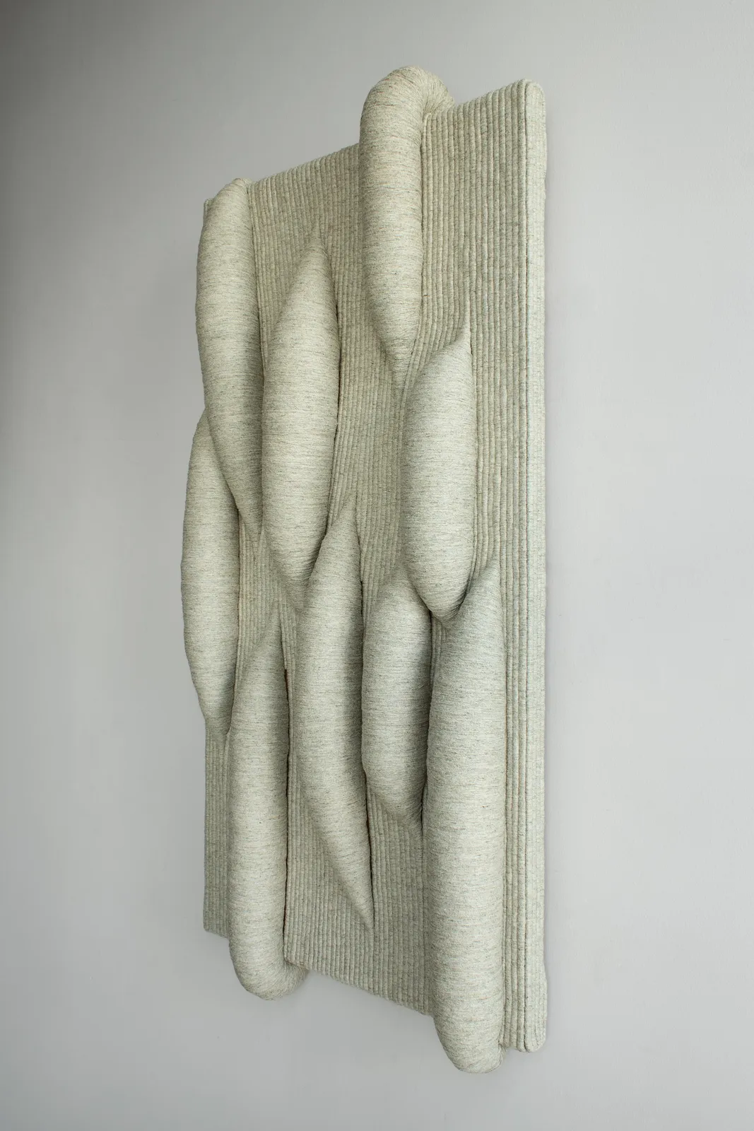 Joana Schneider, Silk Pupa, 2025