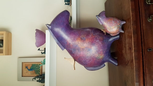 Stephanie Hess, Demi Pilgrim