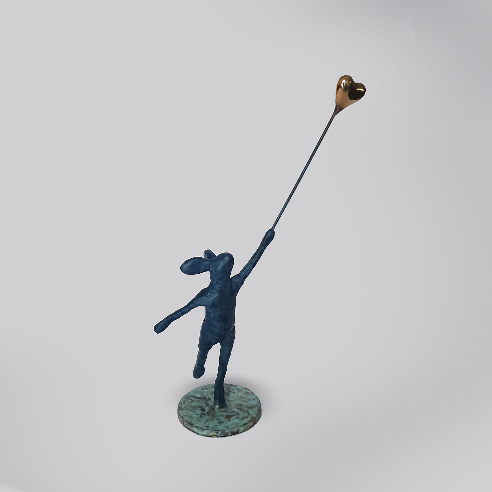 Stephanie Hess, Upward