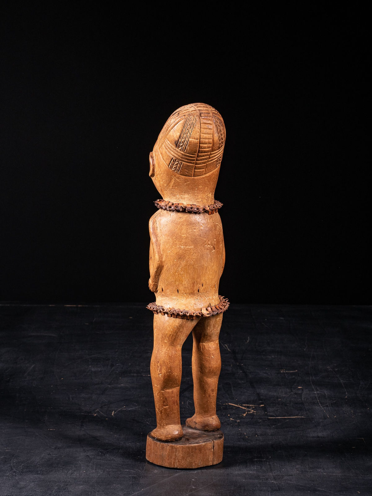 Lightwood Male Statue with Snake Vertebrae Belt and Necklace, Mangbetu People, DRC, 1st half 20th C