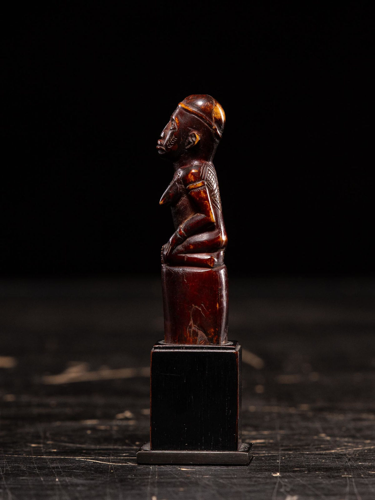 Staff Finial representing a chief's wife, Kongo People, DRC, 1st half 20th C