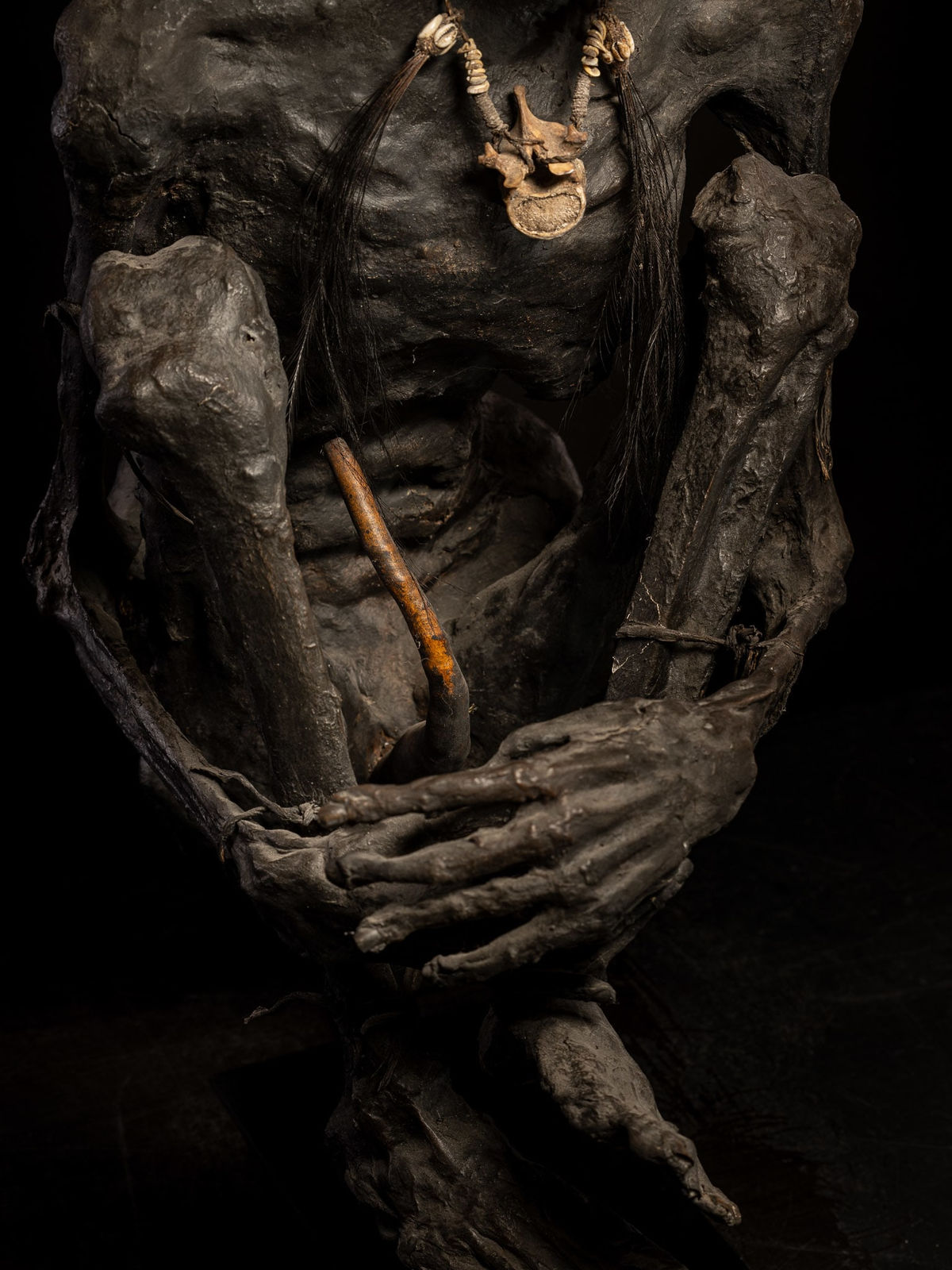 Sculptured model of a smoked Papua Mummie, papier mâché, 20th C, 1990's