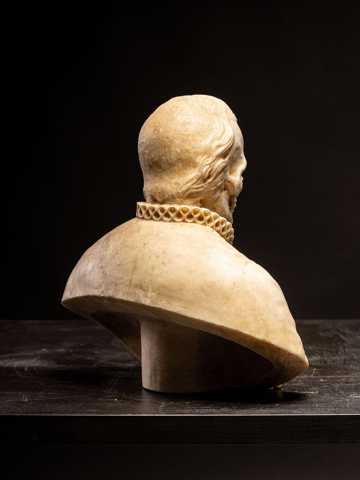 Vanitas (Memento Mori) Bust carved in marble, Italy, 18th C