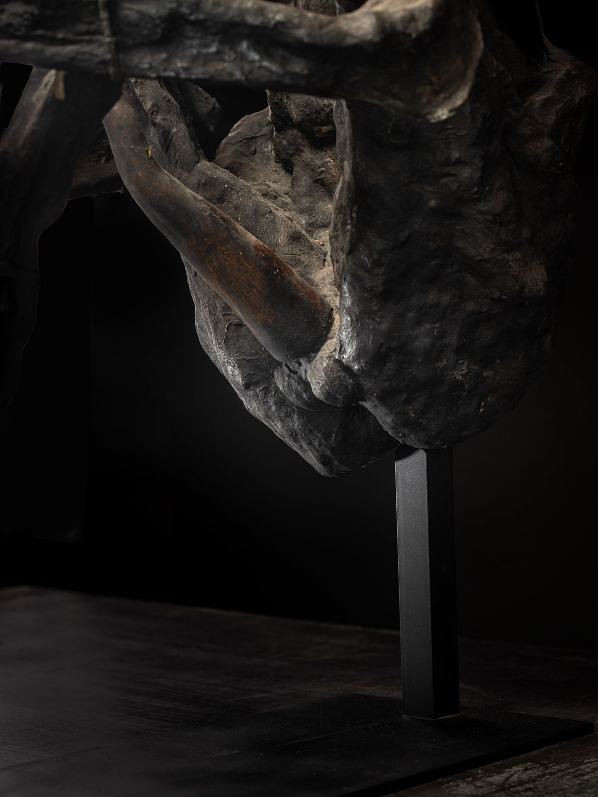 Sculptured model of a smoked Papua Mummie, papier mâché, 20th C, 1990's