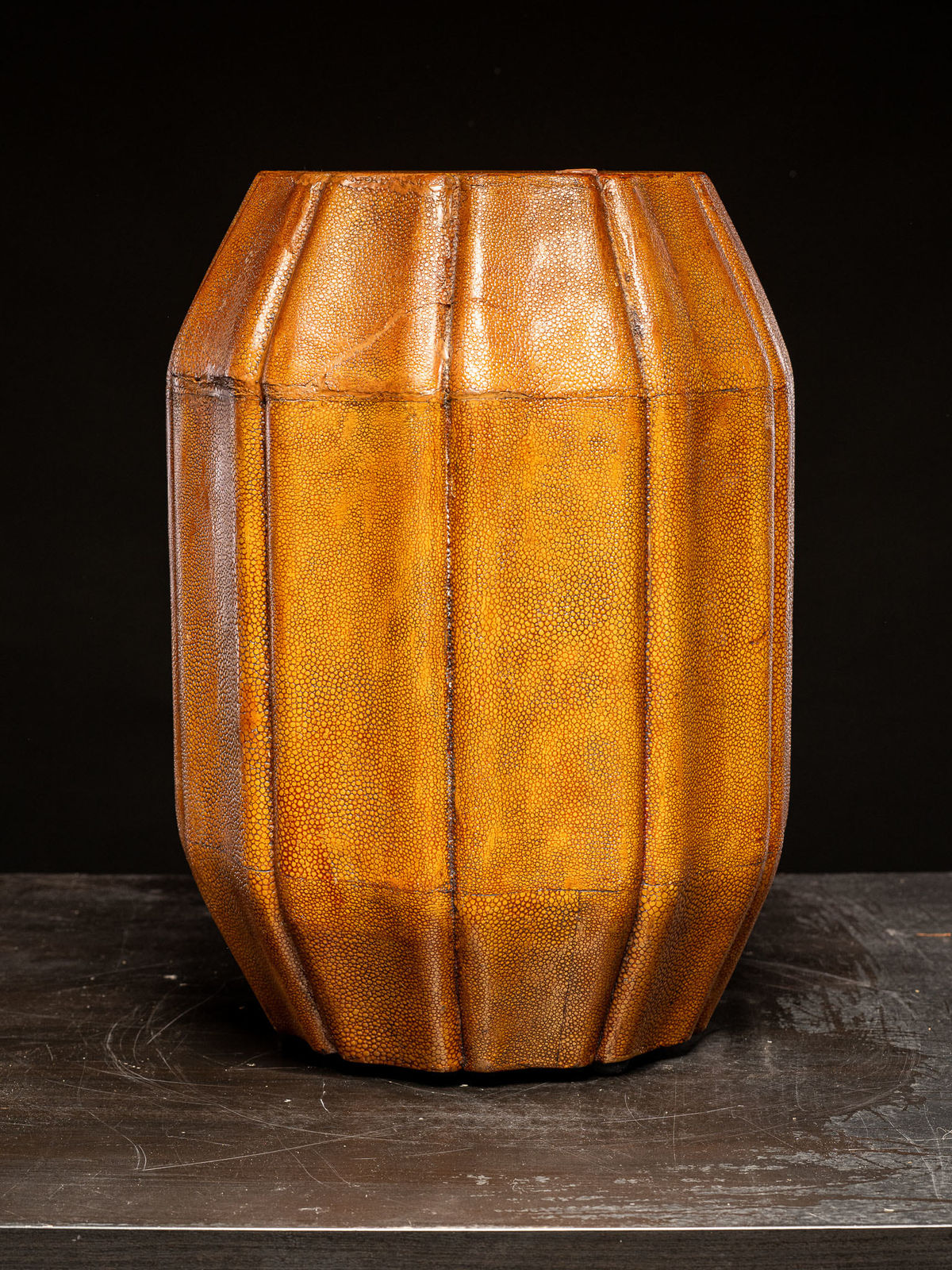 Japanese style antique Stool or Sidetable covered in Shagreen /Galuchat, 19th C