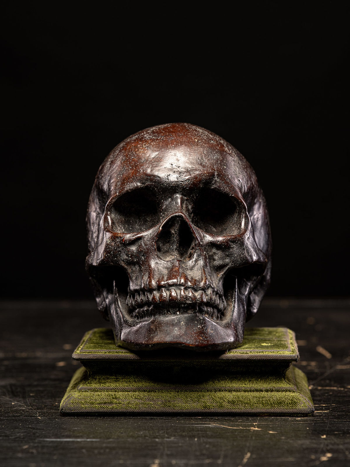 Life size Cast Bronze Model/Sculpture of a Human Skull, 1st half 20th C