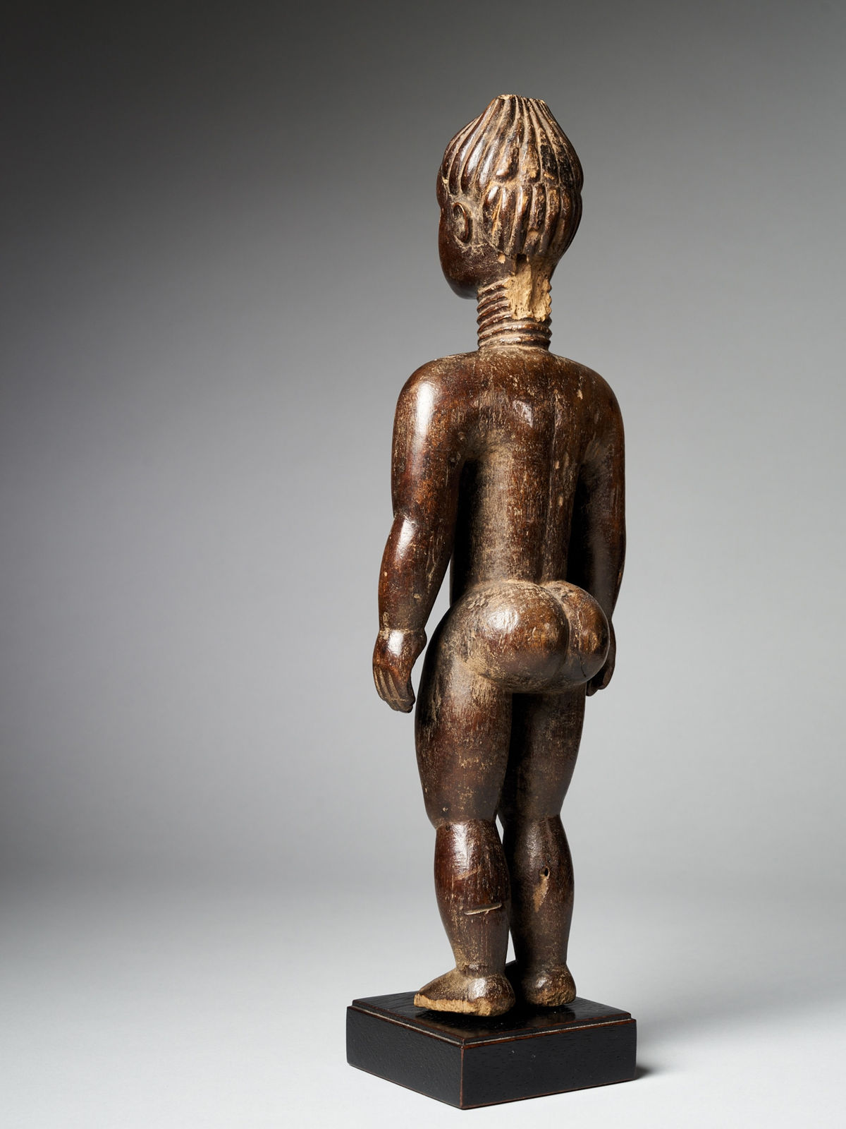 Lu Me hardwood Figure with dark ritual patina, Dan People, Liberia-Western Ivory Coast., 1930/1940