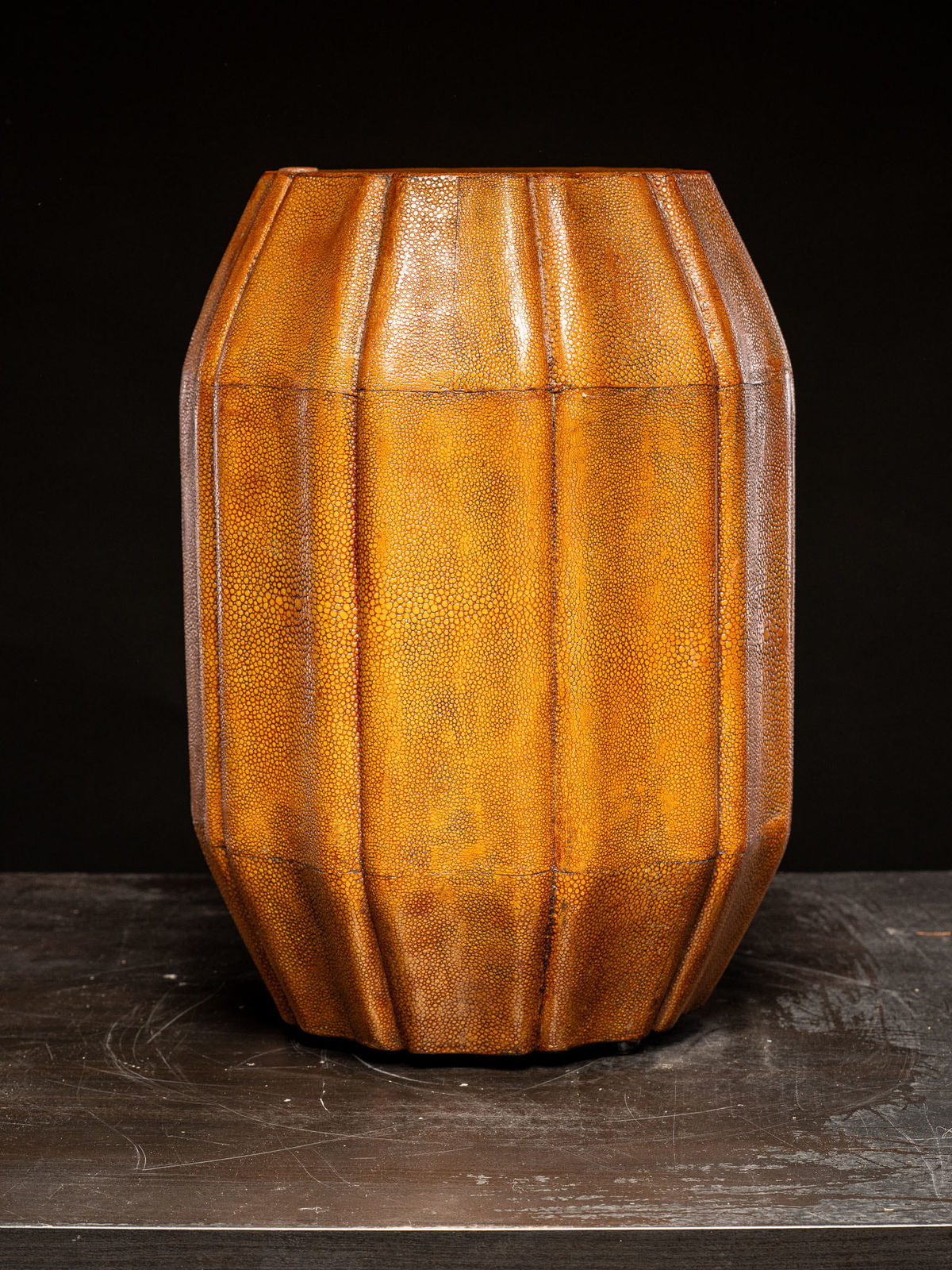 Japanese style antique Stool or Sidetable covered in Shagreen /Galuchat, 19th C