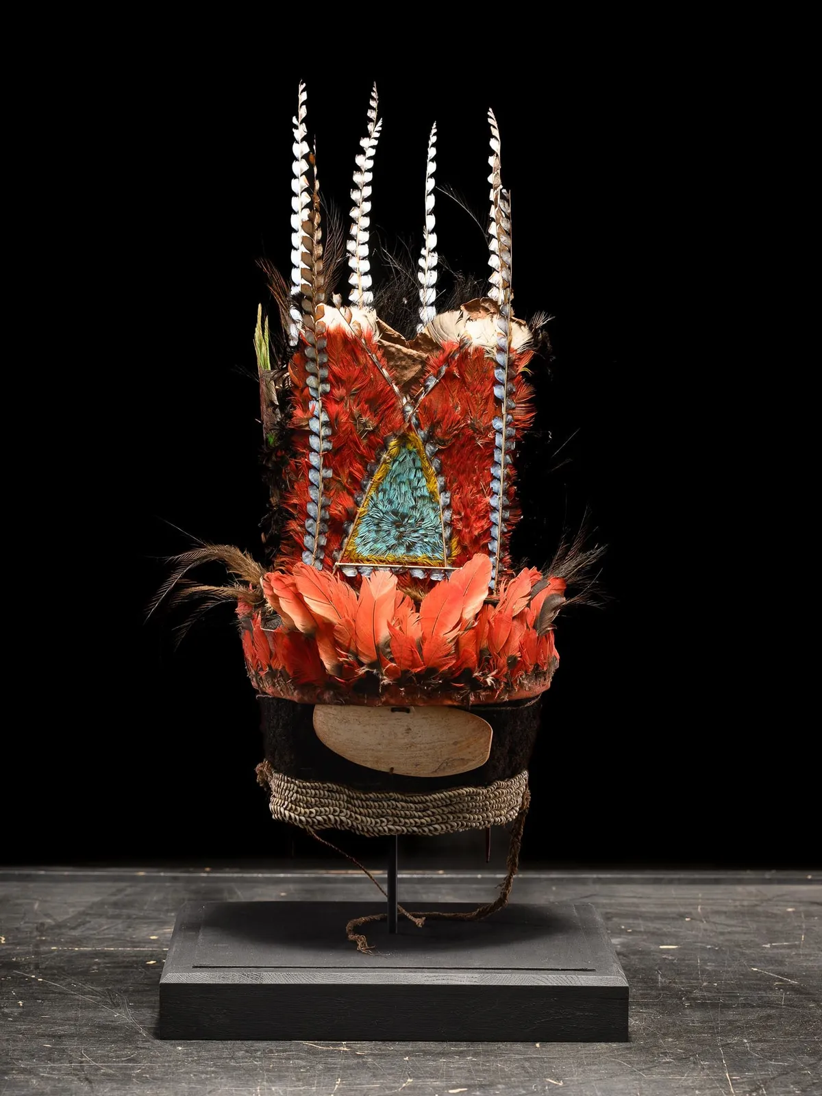 Mendi Ceremonial Headdress, Western Highlands, Papua New Guinea., 20th Century