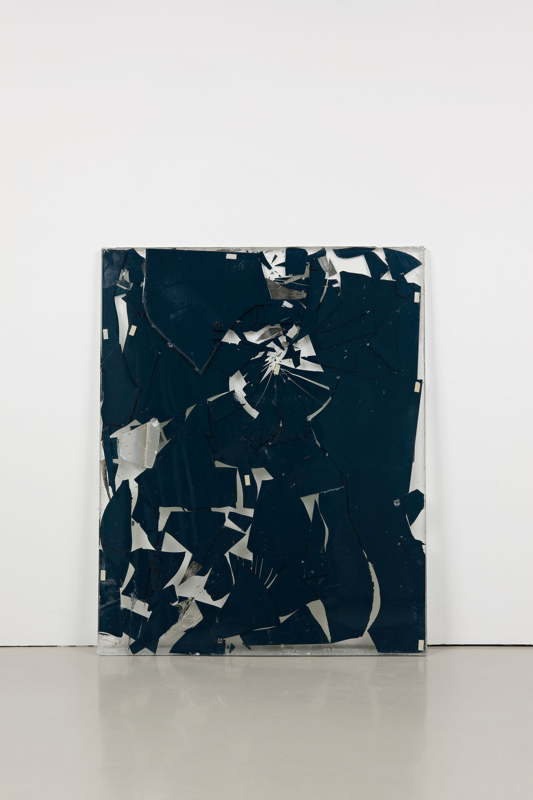 Oscar Tuazon, Mat Resin Glass, 2008