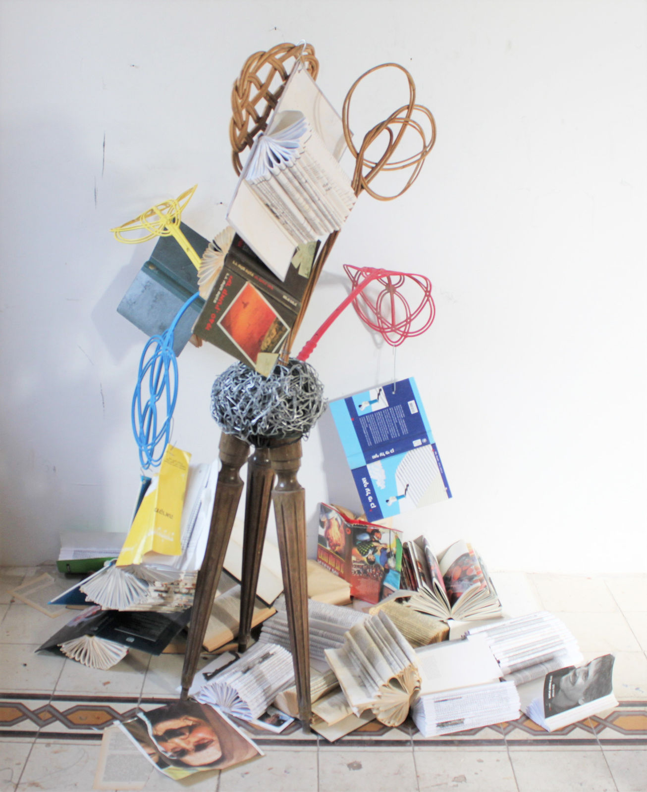 Terrence Musekiwa, The Tree of Knowledge, 2016