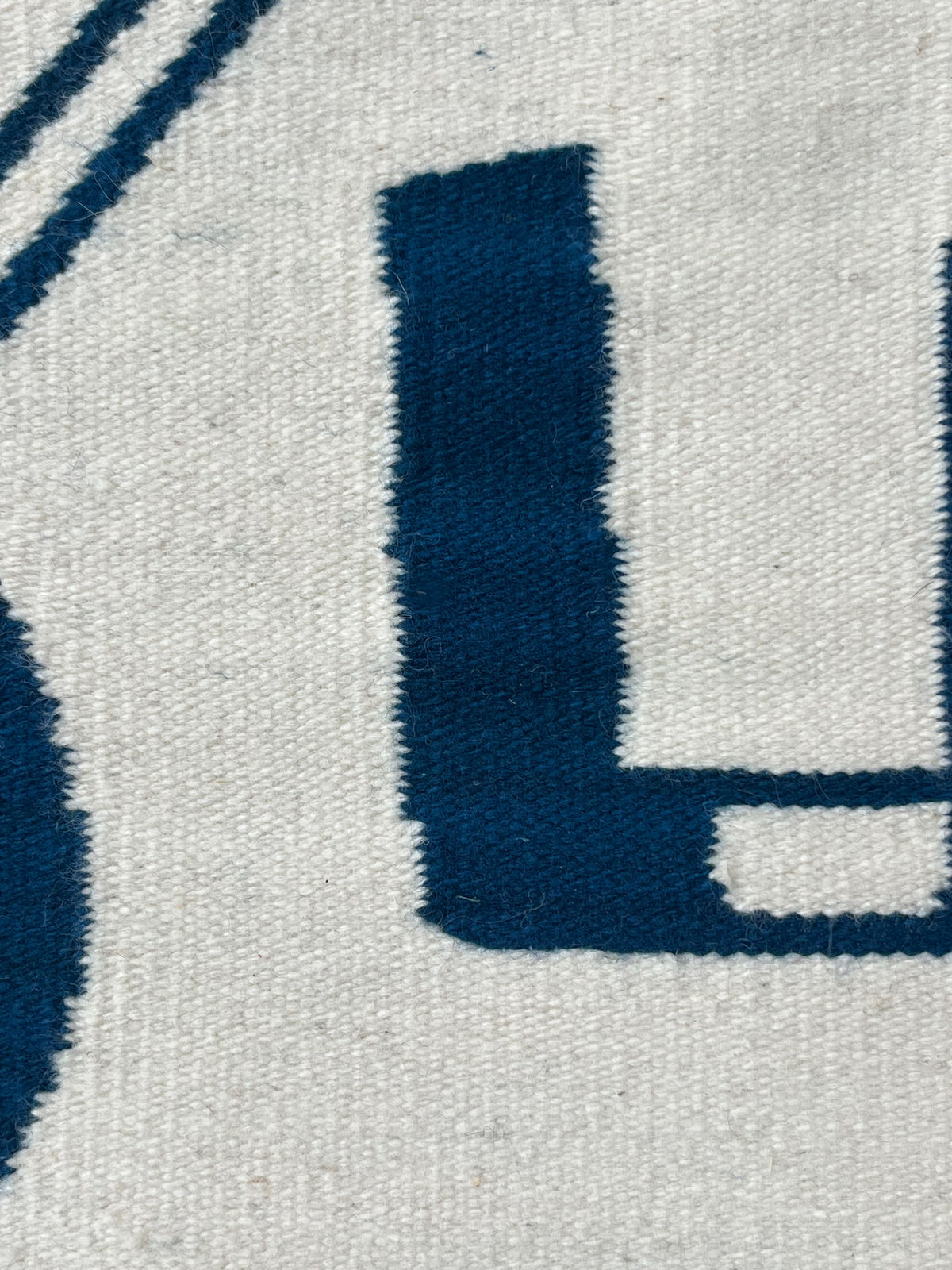 Keya Tama, Young Years