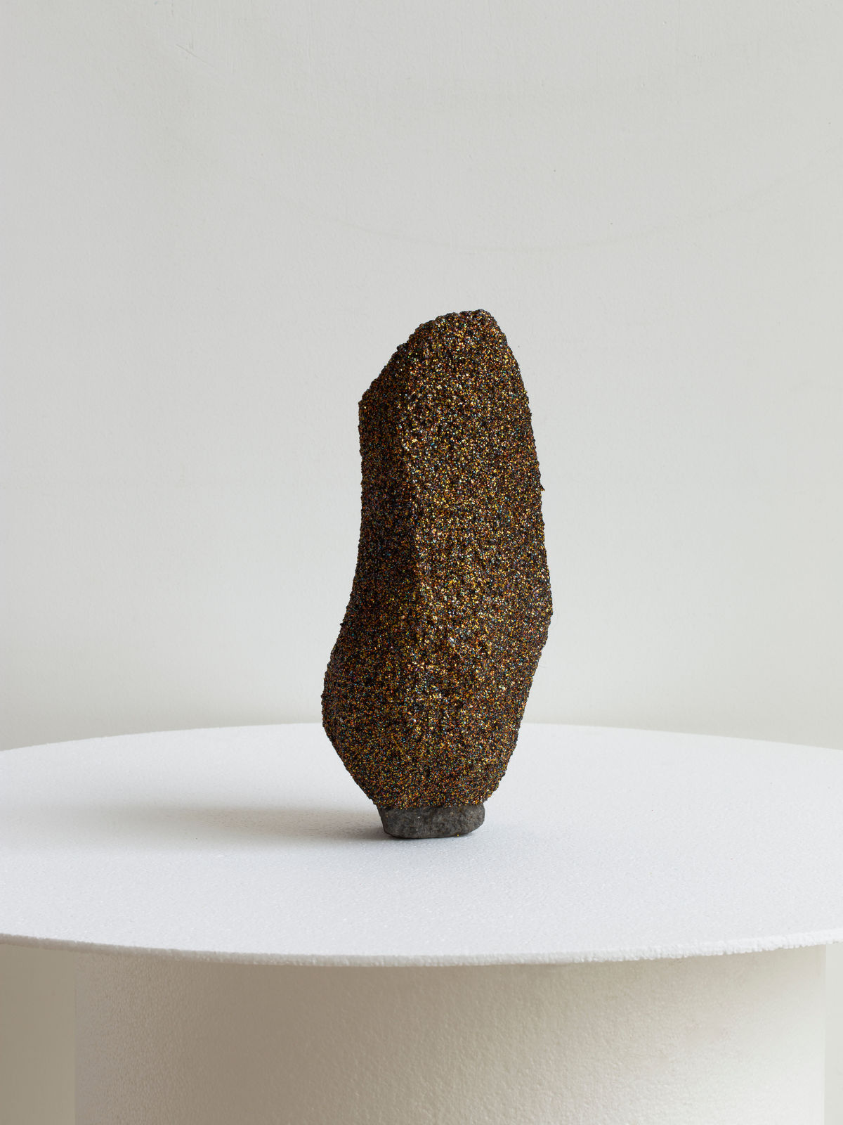 Vincent Beaurin, La famille : ancrage ou boulet ? Statue #4, 2025