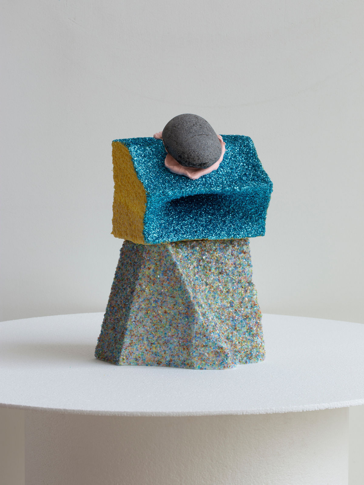 Vincent Beaurin, La famille : ancrage ou boulet ? Statue #7, 2025