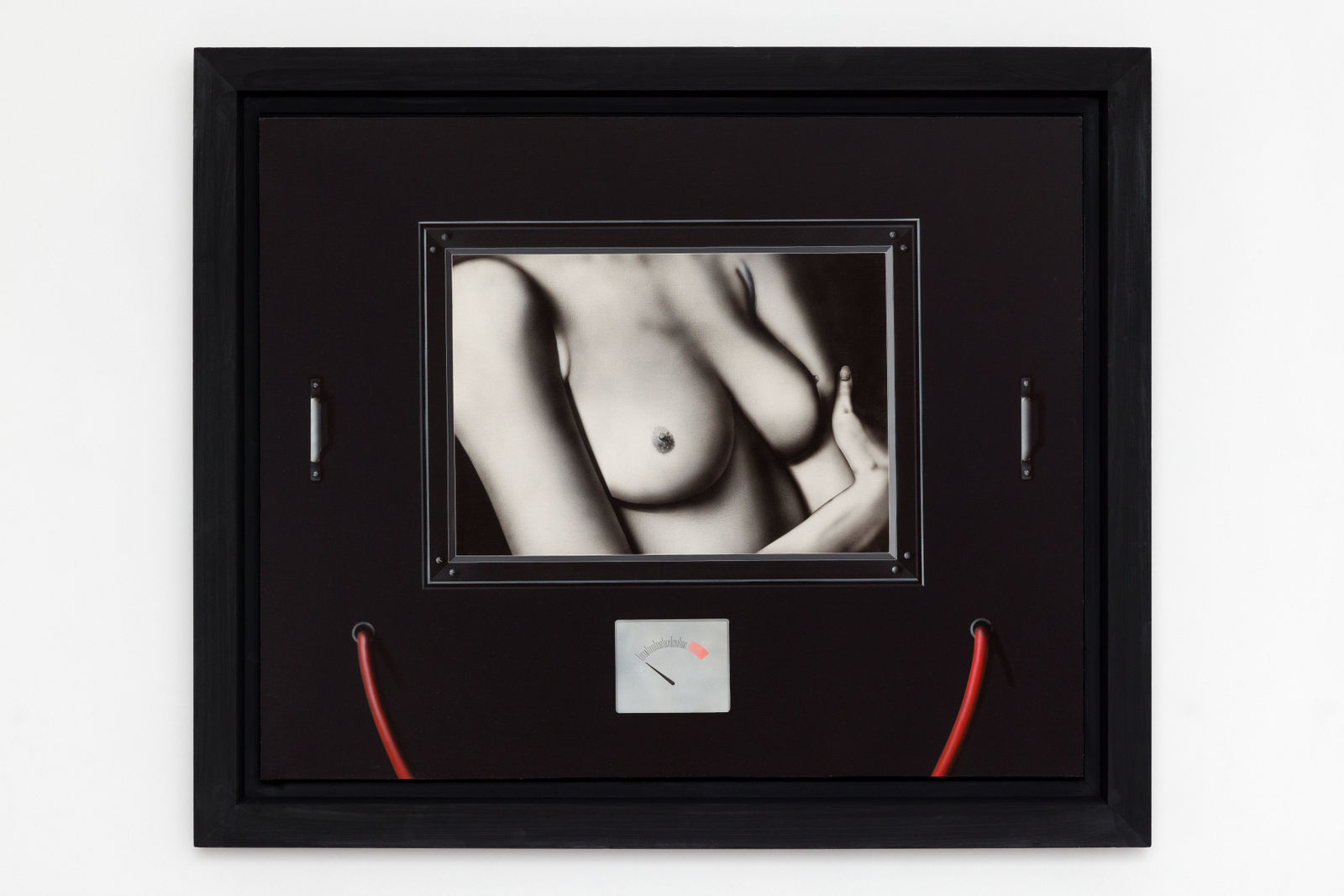 Peter Klasen, Gris foncé + Poignée - Nu 77, 1972