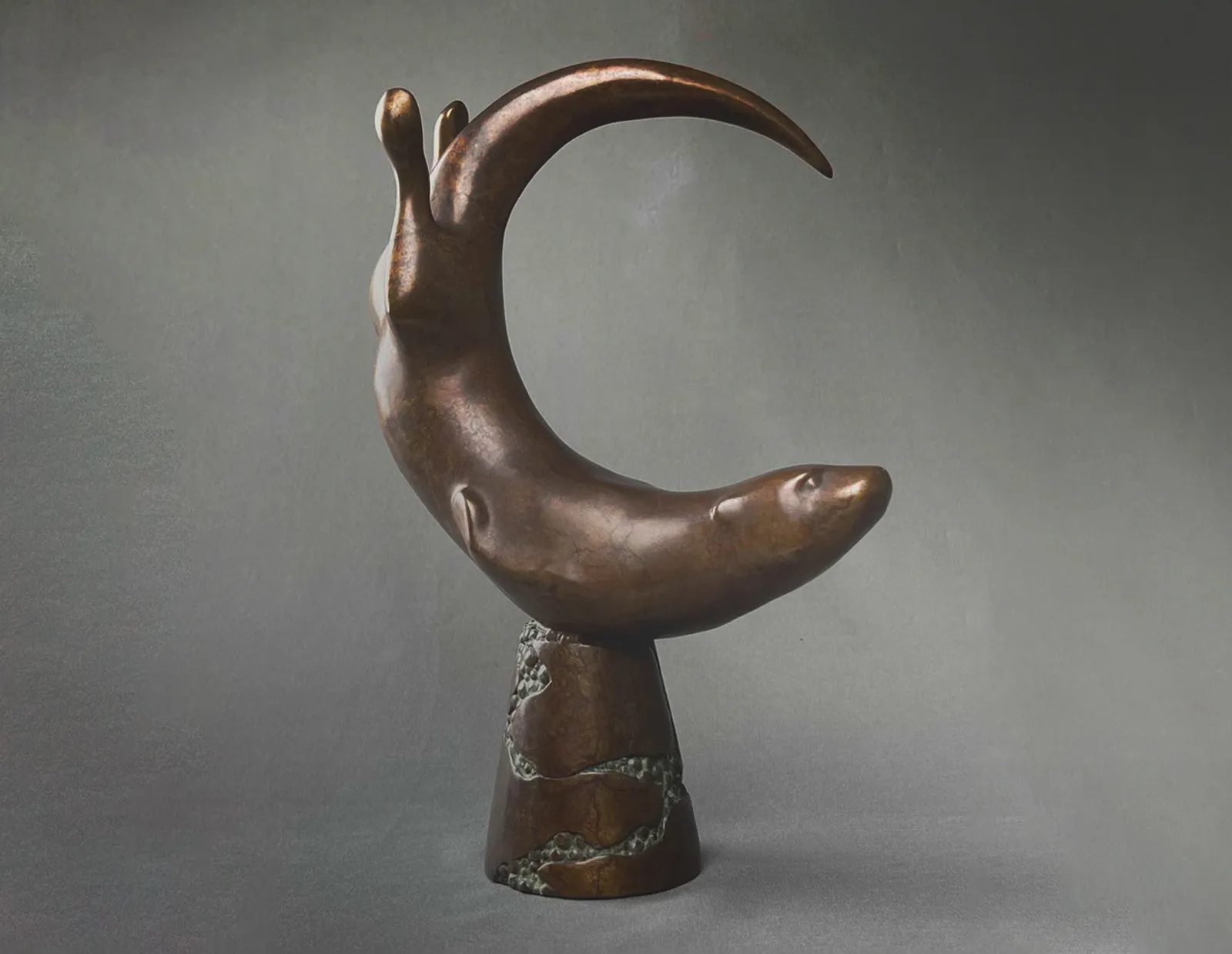 Kristine Taylor, Swimming Otter, 2023