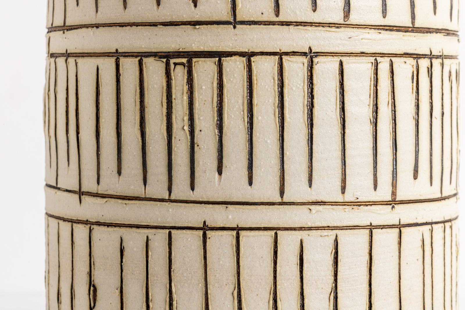 Christopher Maschinot, Ivory Scratch Lamp