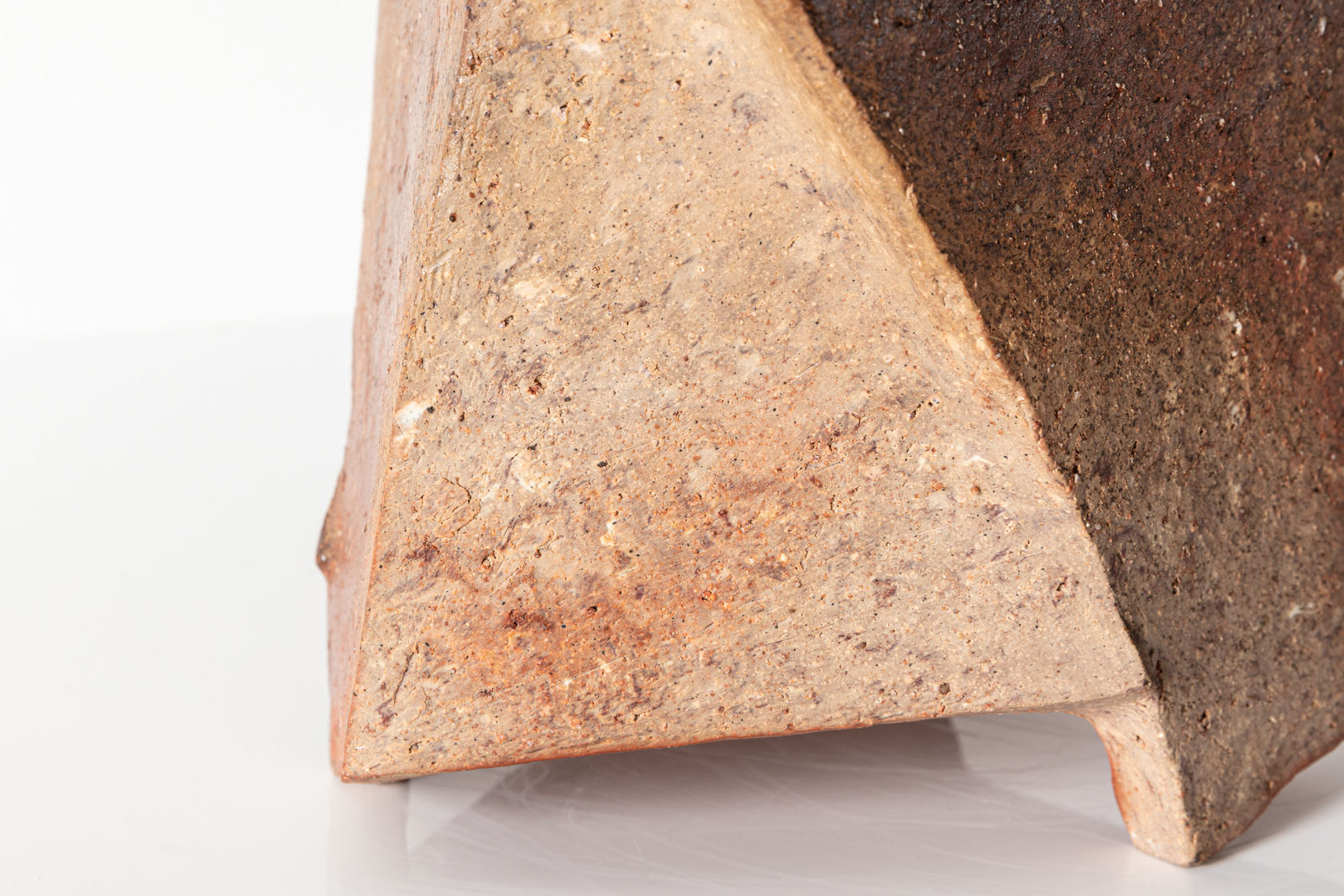 Hiroshi Toyofuku, Bizen Ware Vessel n. 10