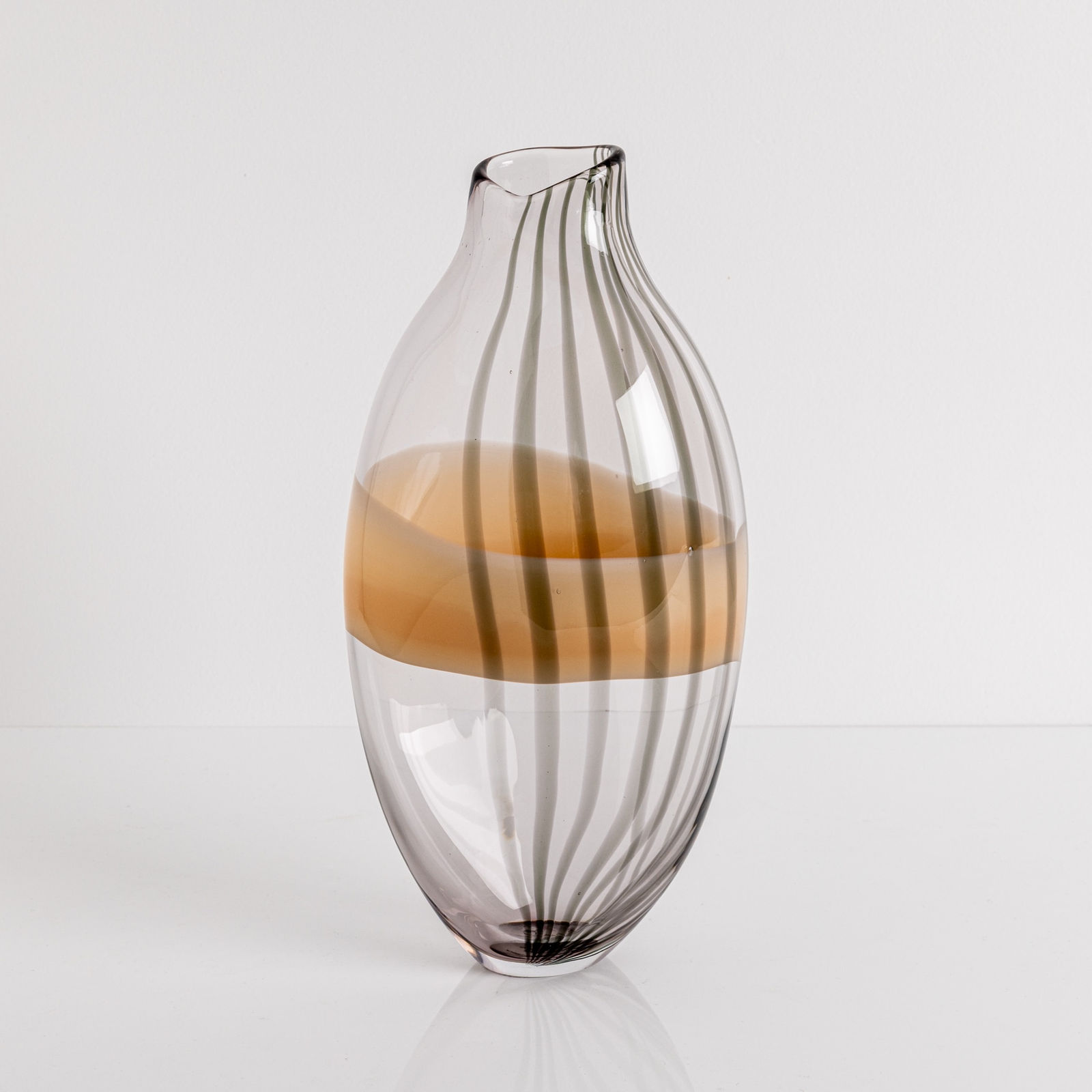 Michèle Oberdieck, Demi Stripe Bottle