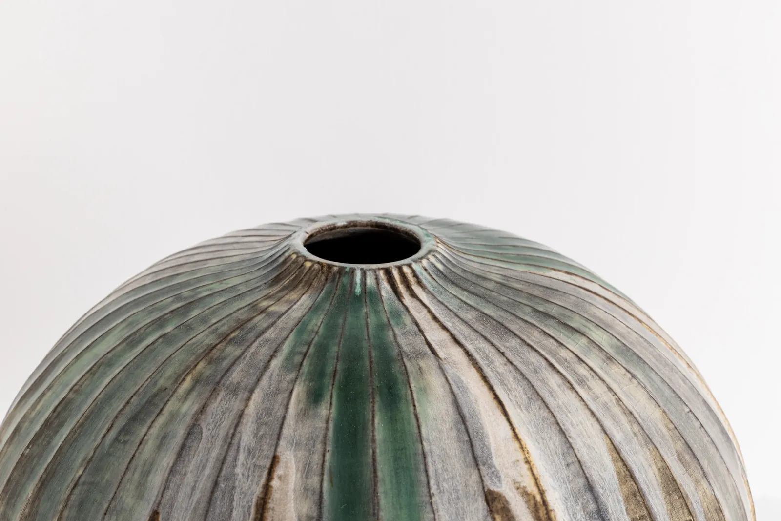 Insung Yoon, Moon Jar n. 23