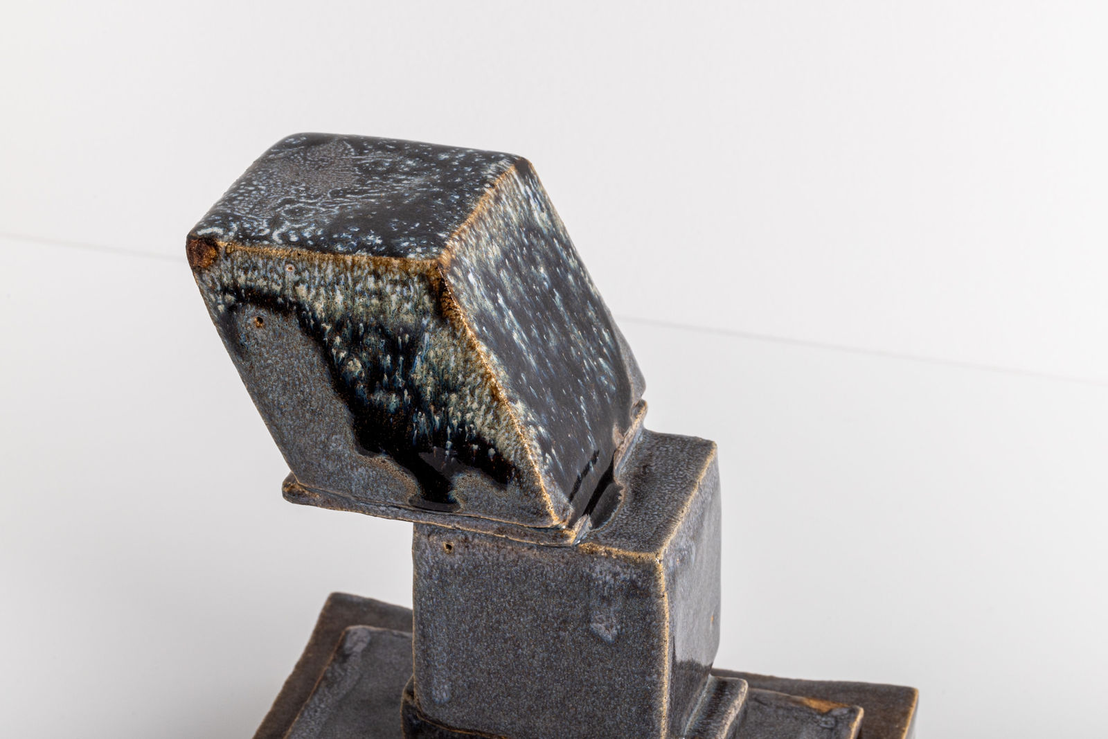 Elizabeth Mazza, Monuments n. 4