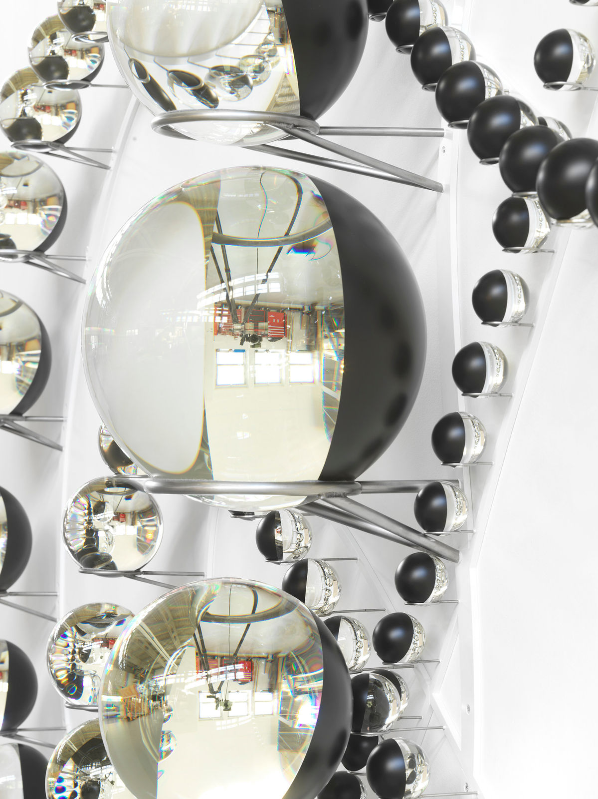 Image of The self-conscious orbital force.