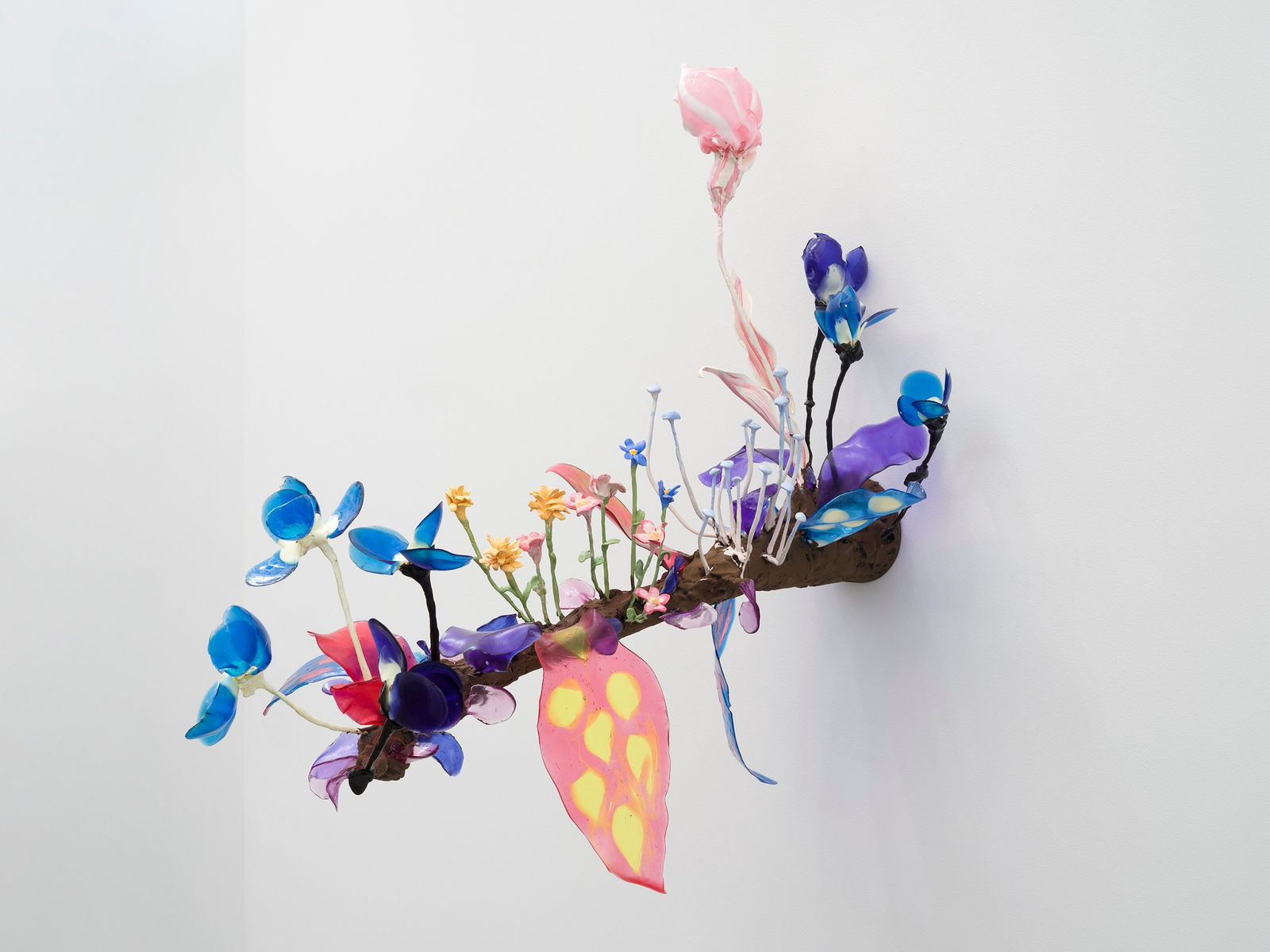 Nathalie Djurberg & Hans Berg’s sculpture.