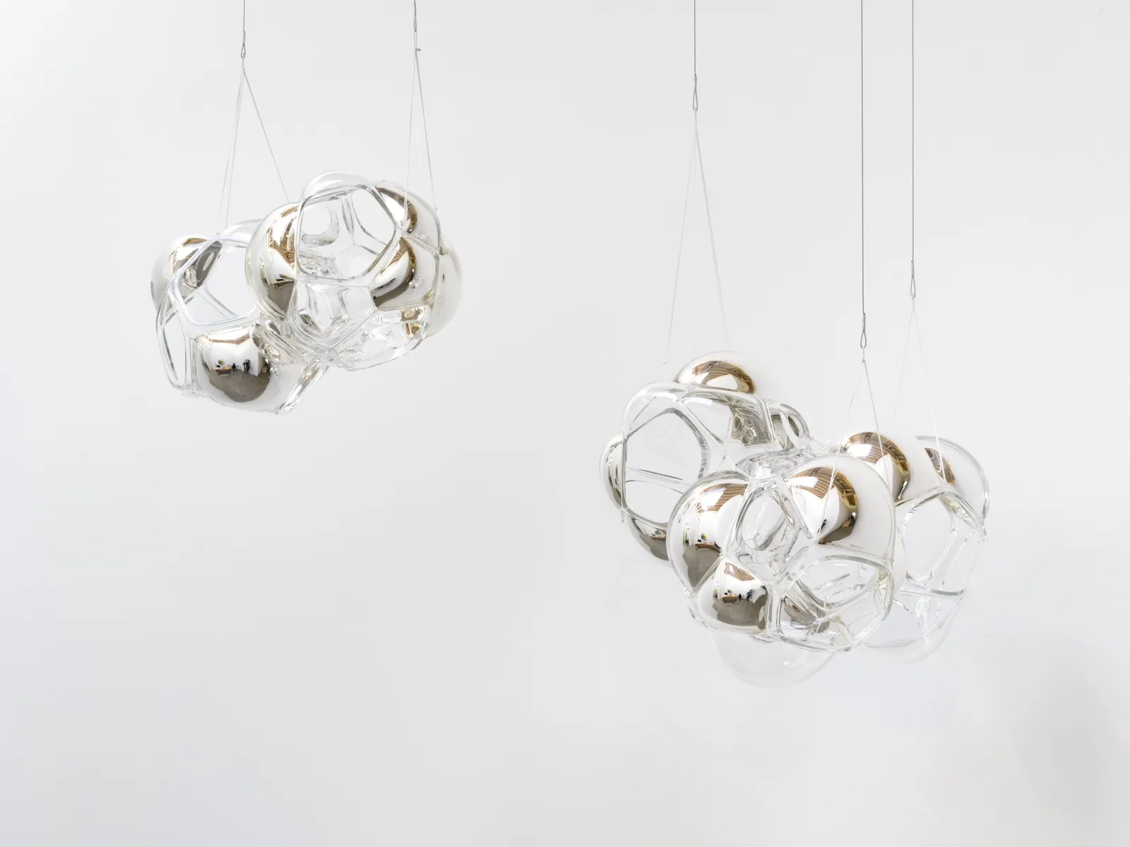 Tomás Saraceno, Ibytu 11.09 HM, 2022