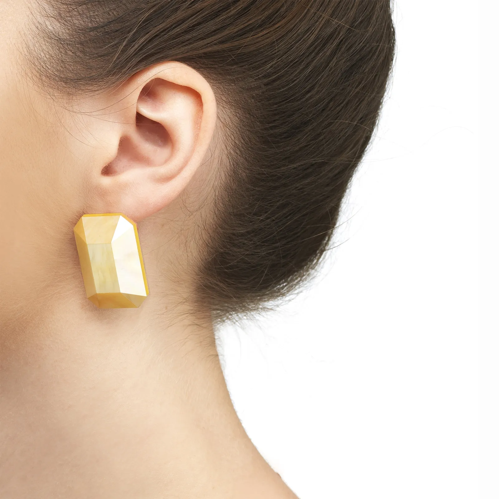 Melanie Georgacopoulos, Mother of pearl emerald earrings