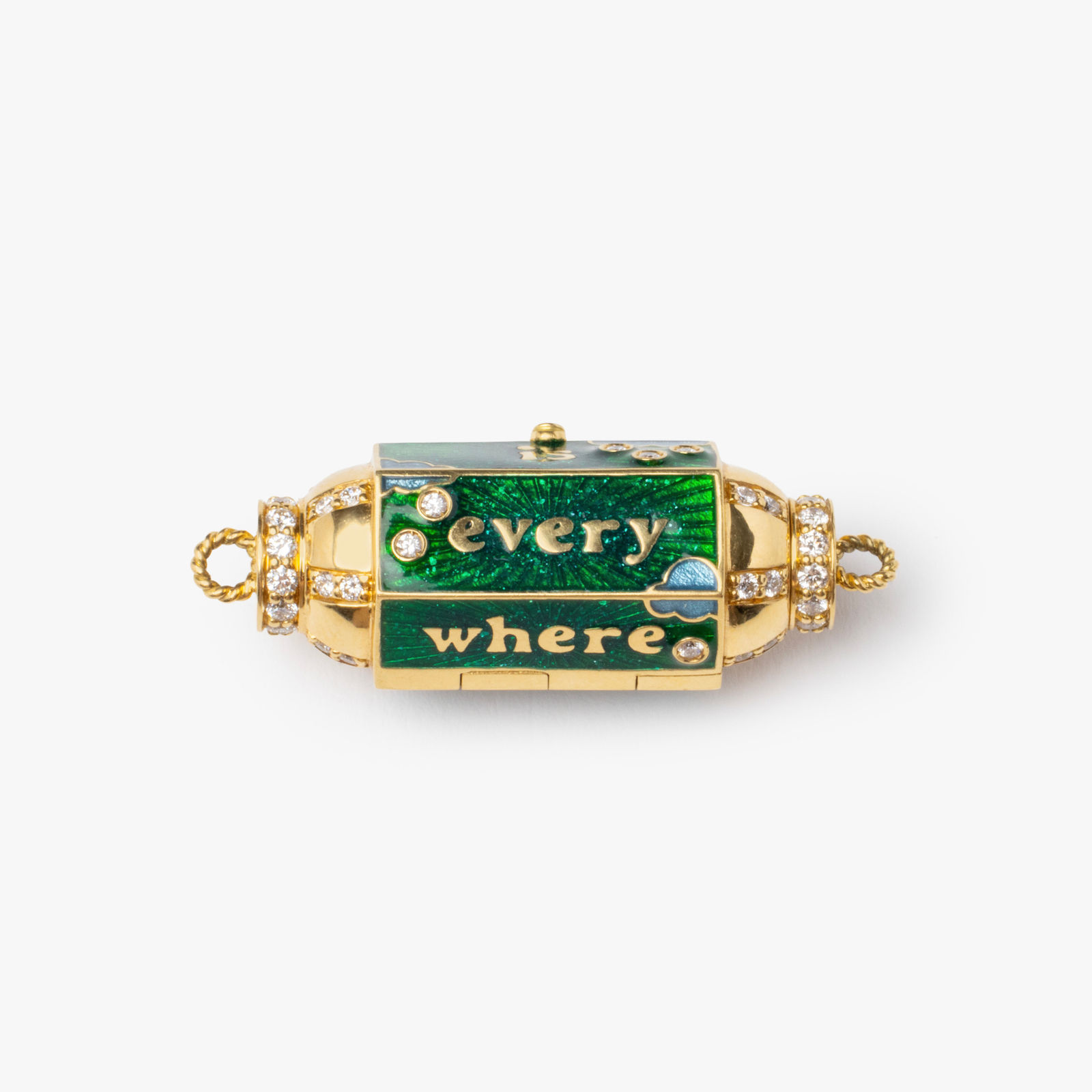 Marie Lichtenberg, Home is everywhere you are locket