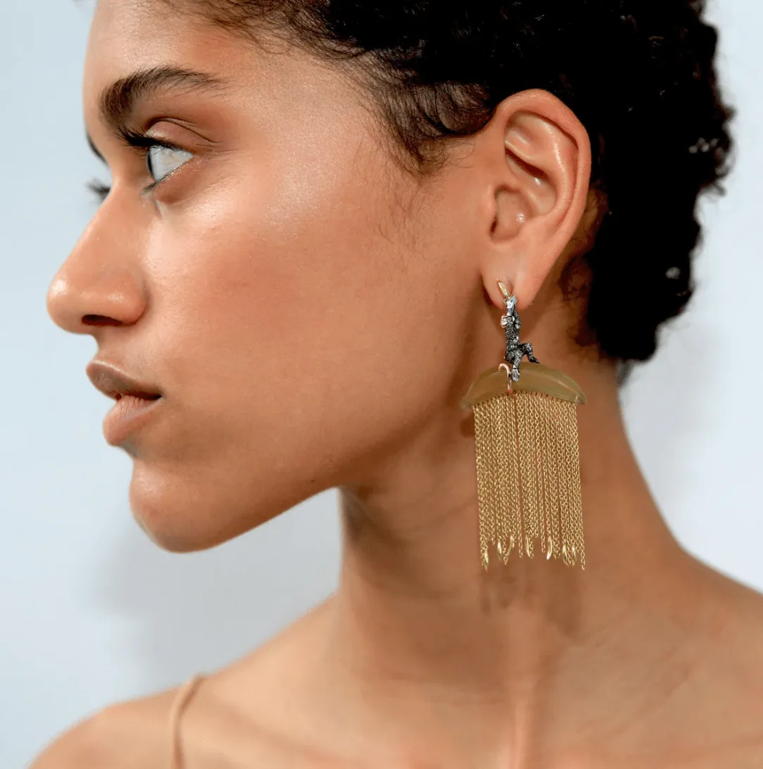 Bibi Van Der Velden, Monkey chain earrings