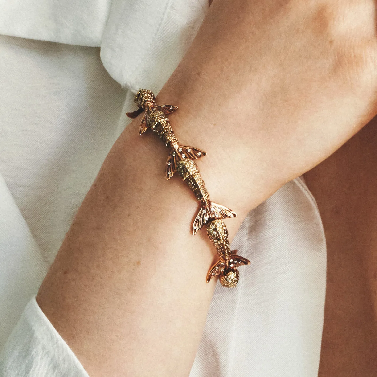 Bibi Van Der Velden, Mermaid tail 8 link bracelet