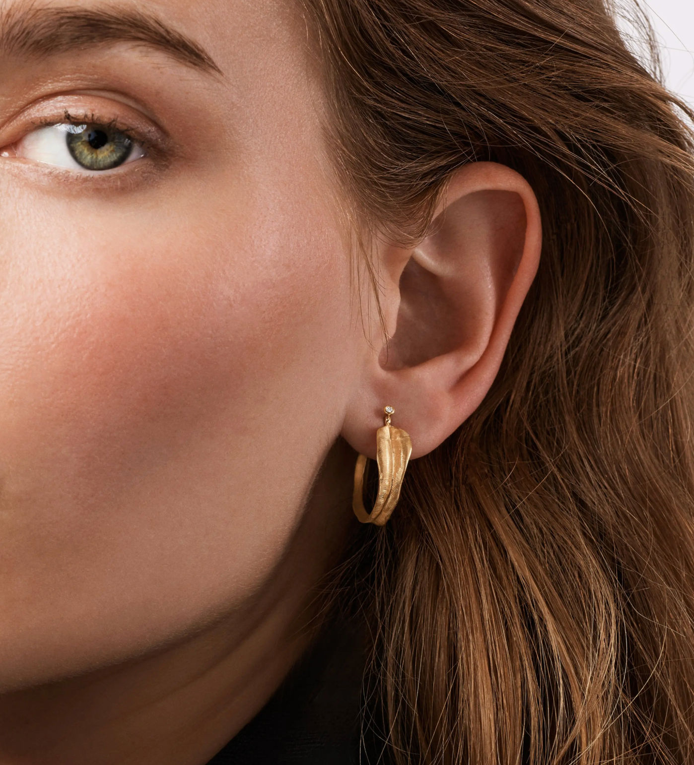 Ole Lynggaard Copenhagen, Small leaves creol earrings