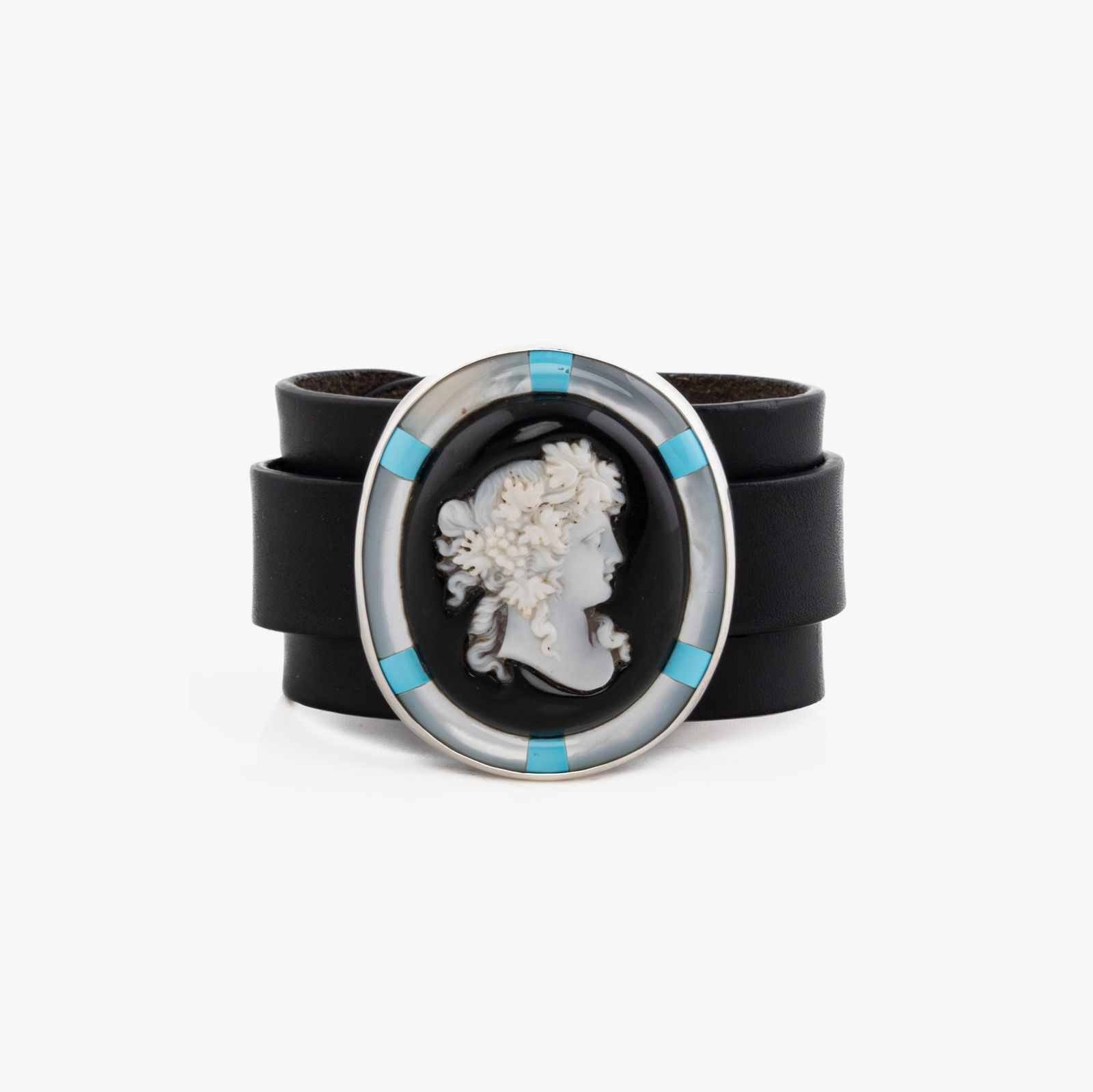 Anna Porcu, Black and white bacchante with turquoise