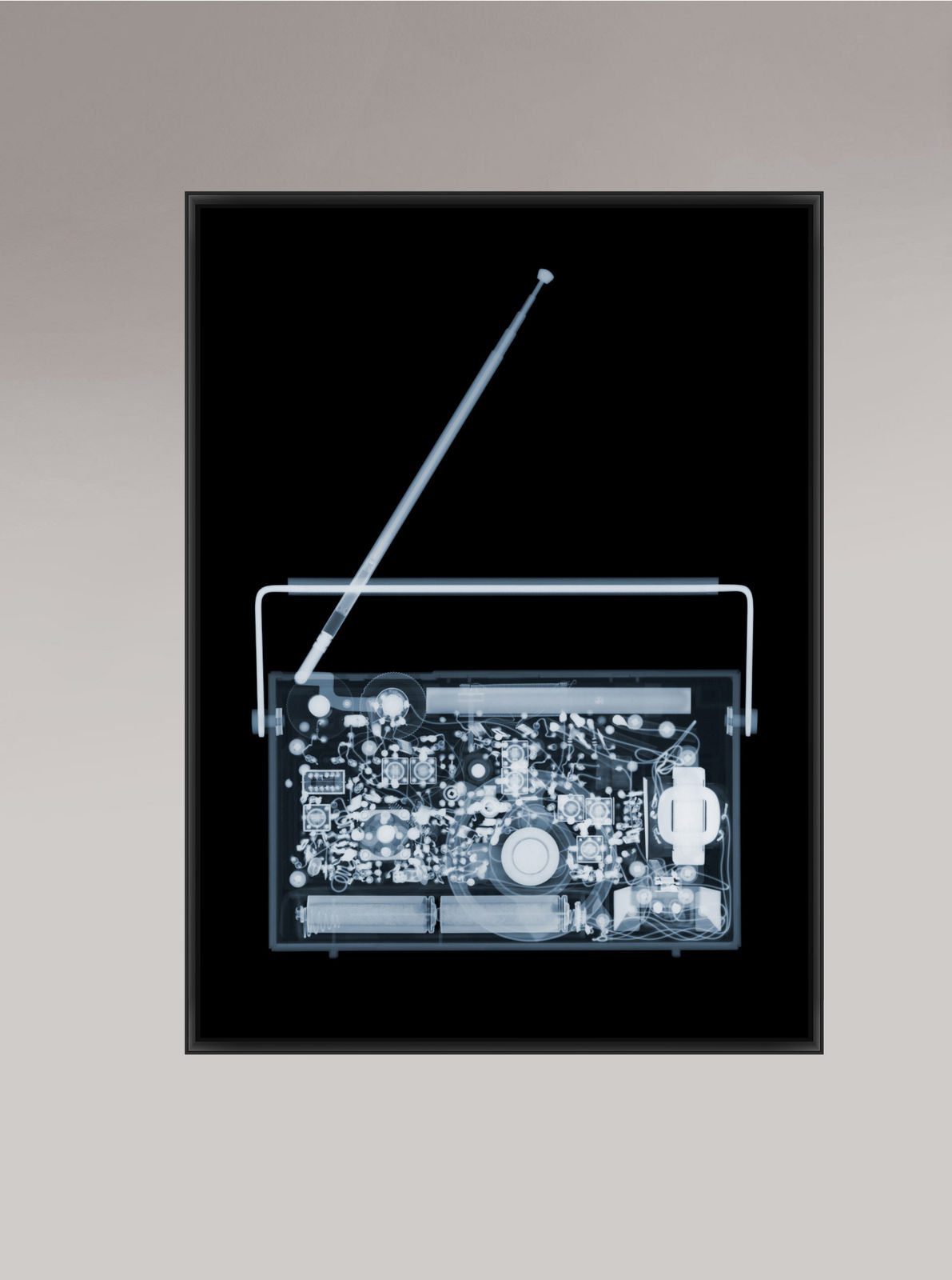 Nick Veasey, Radio