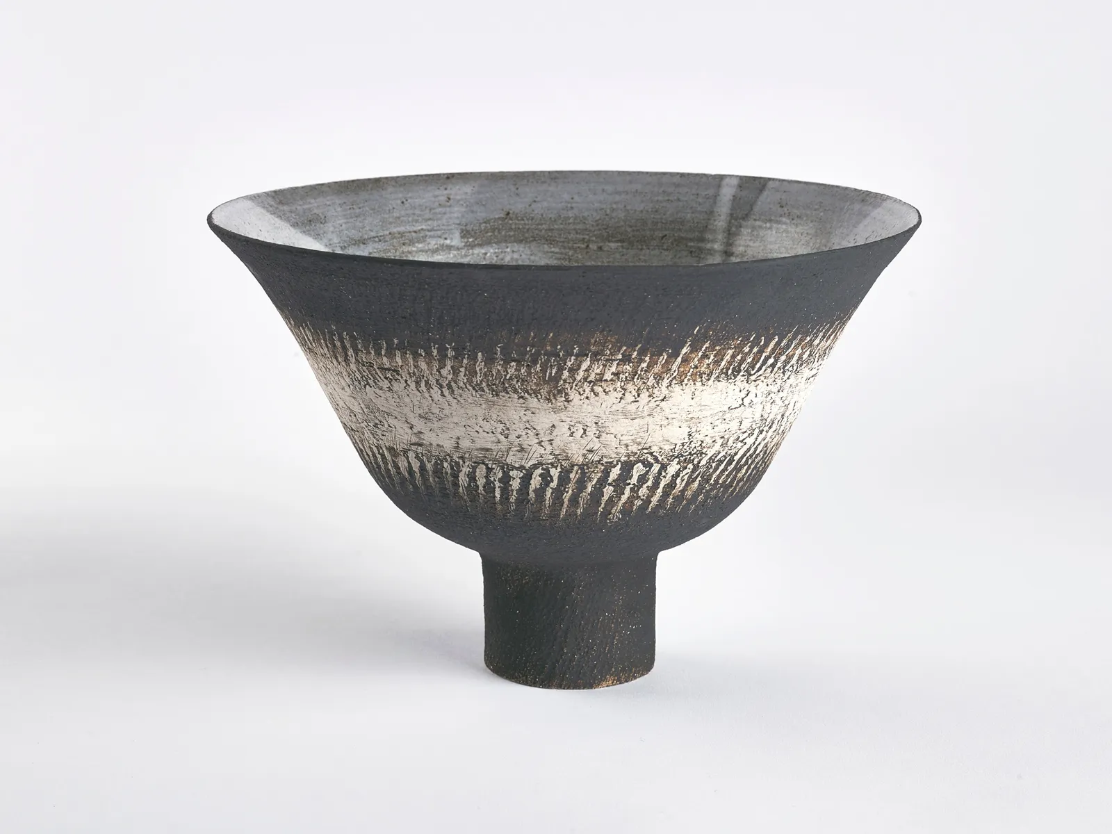 Waistel Cooper, Tall-footed pedestal bowl, c.1992